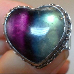 Sajen Offerings Fluorite heart sterling ring